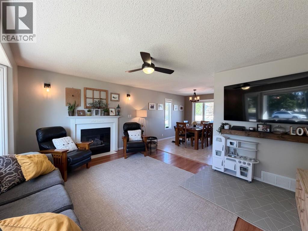 1658 EDSON Drive - 18