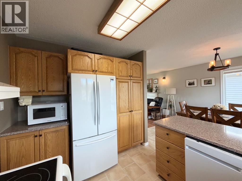 1658 EDSON Drive - 25