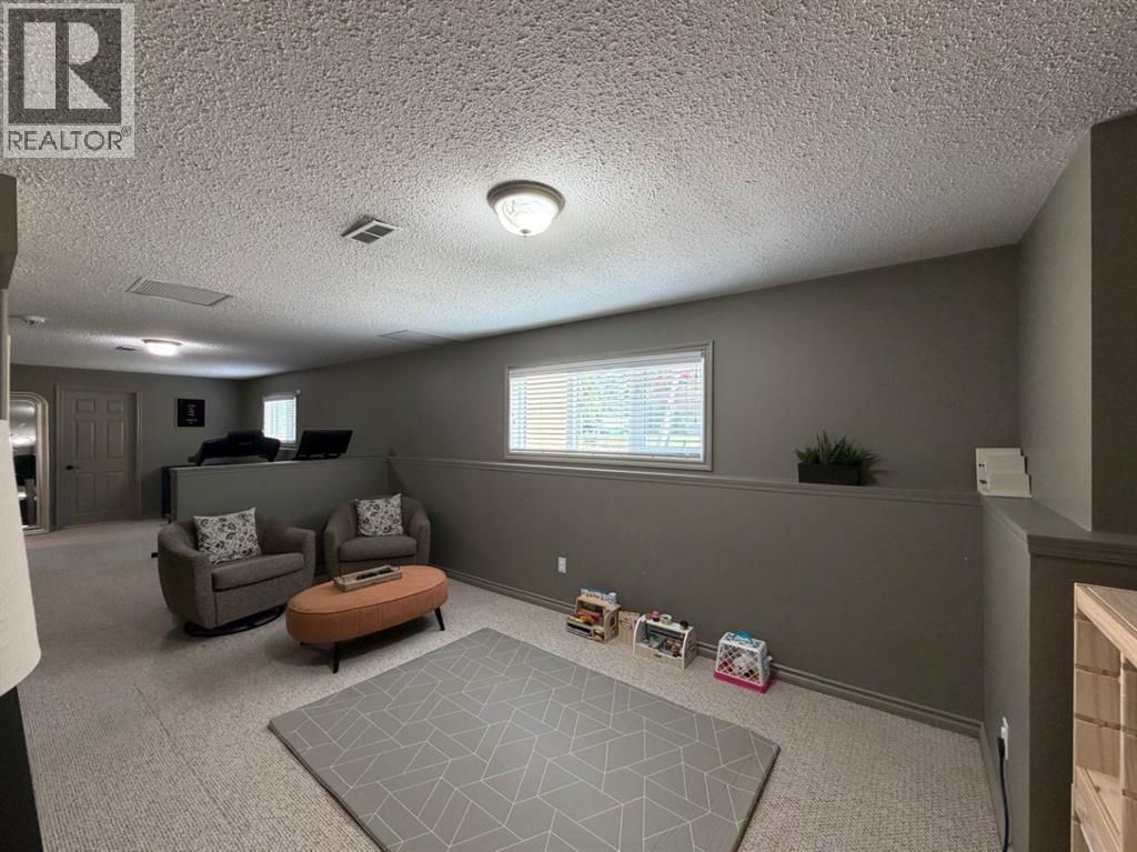 1658 EDSON Drive - 46