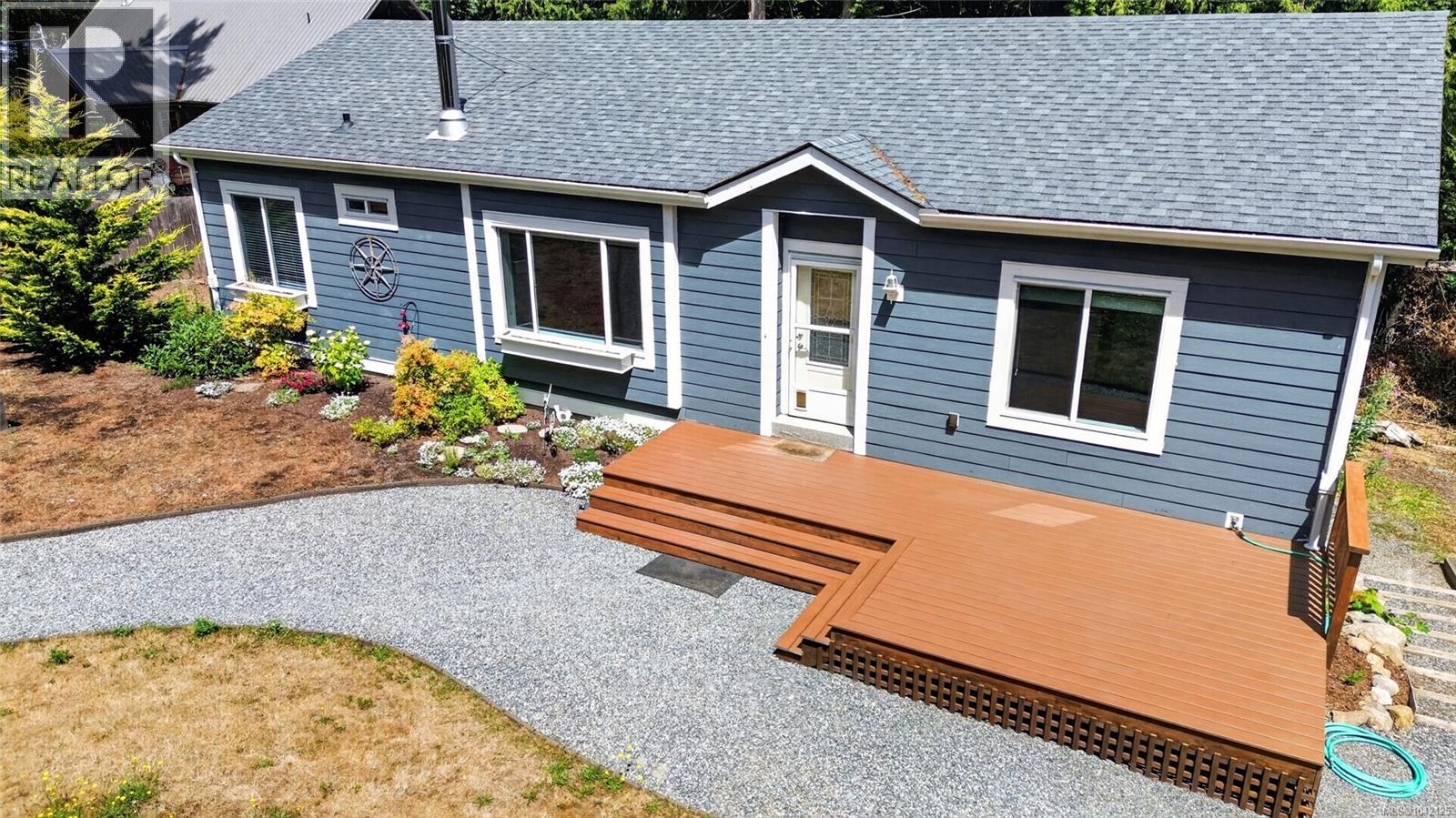 896 Canso Rd - 30