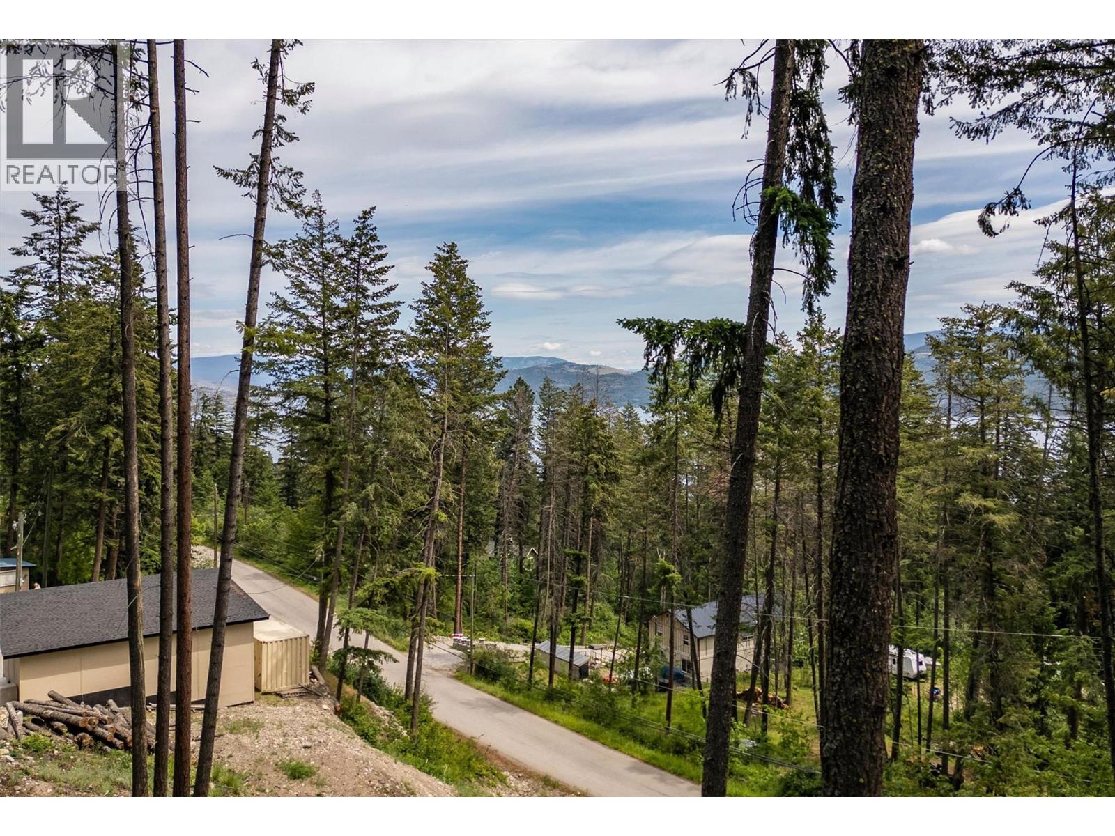  624 Udell Road, Vernon