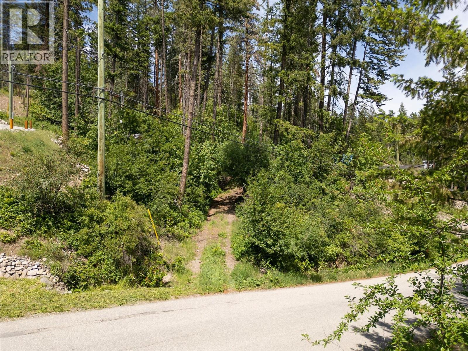  624 Udell Road, Vernon