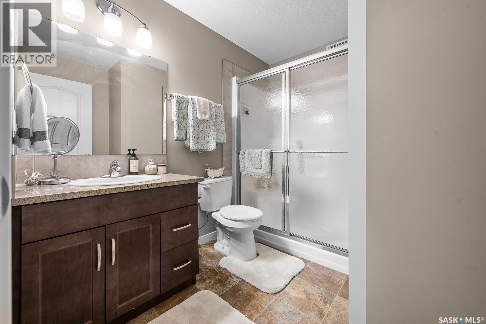 #206 1220 Empress STREET - 11