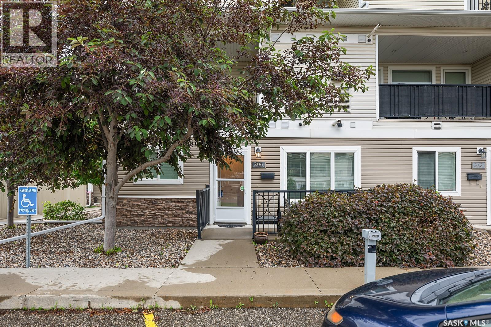 #206 1220 Empress STREET - 19