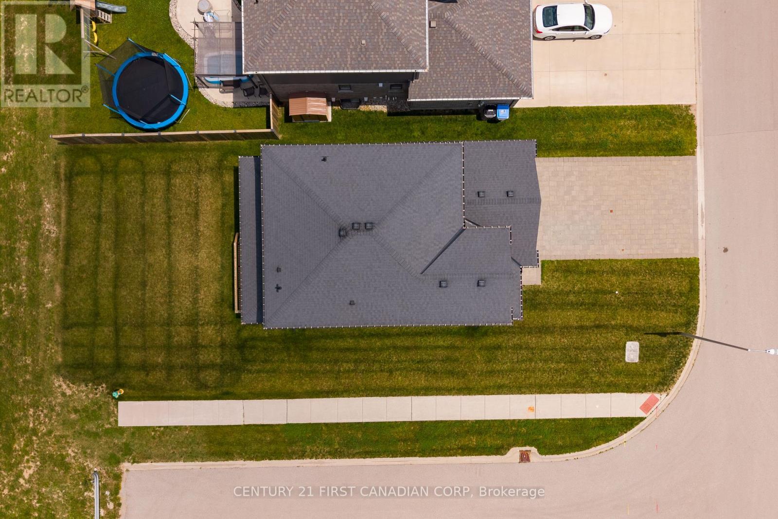 150 GILMOUR DRIVE - Image 21