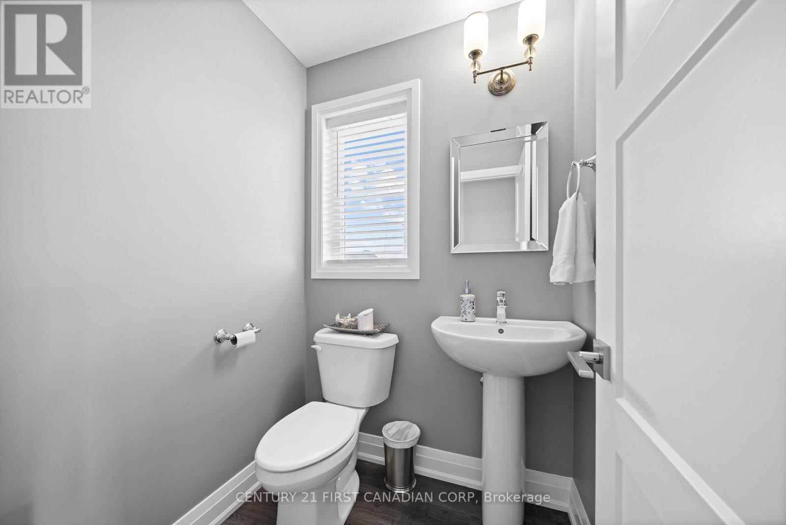 150 GILMOUR DRIVE - Image 24