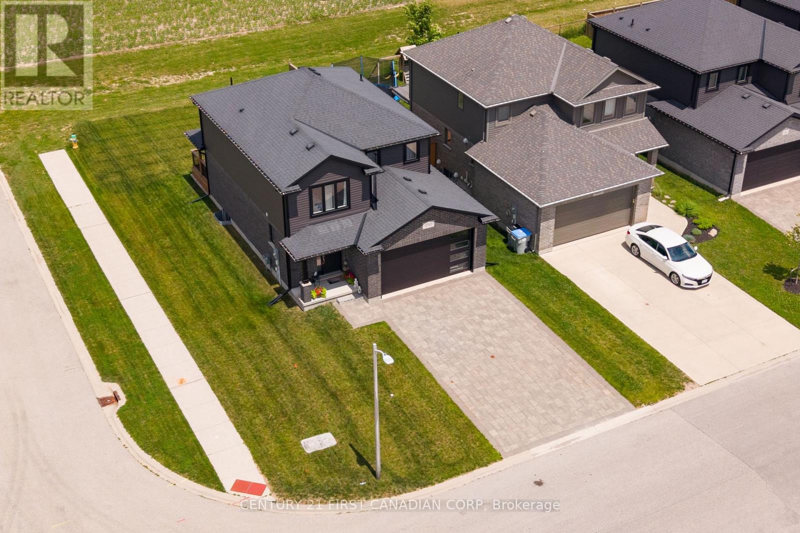 150 GILMOUR DRIVE - Image 7