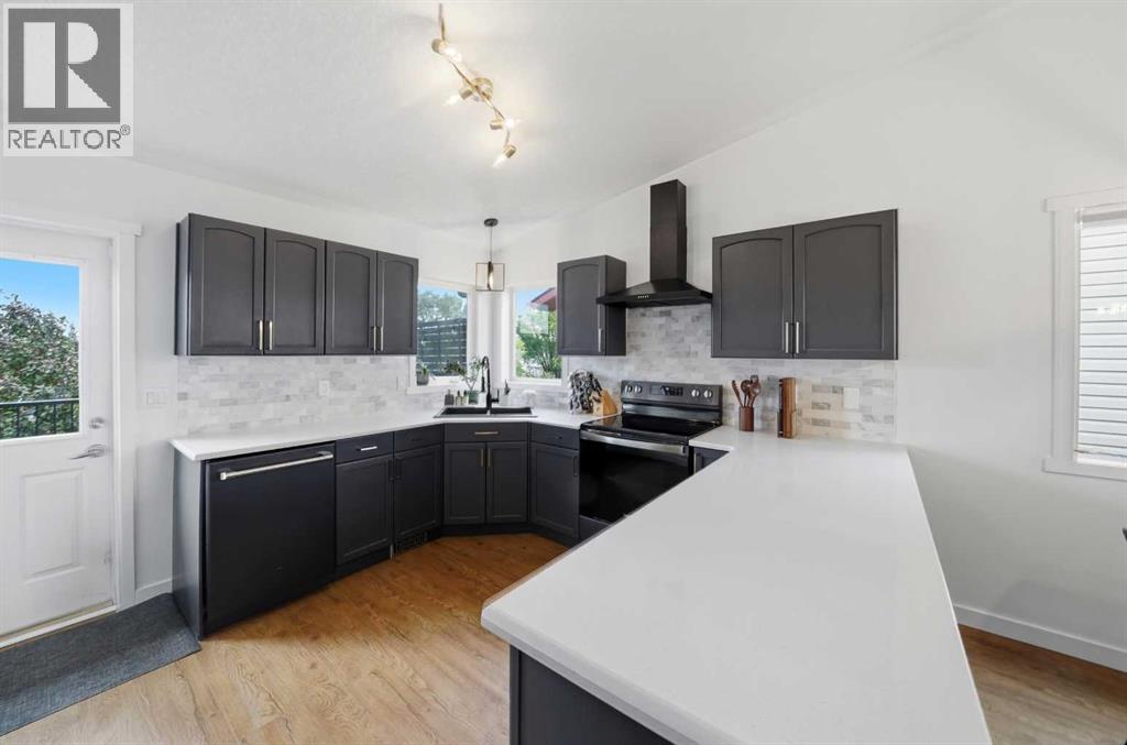 48 Dodge Avenue — photo 12