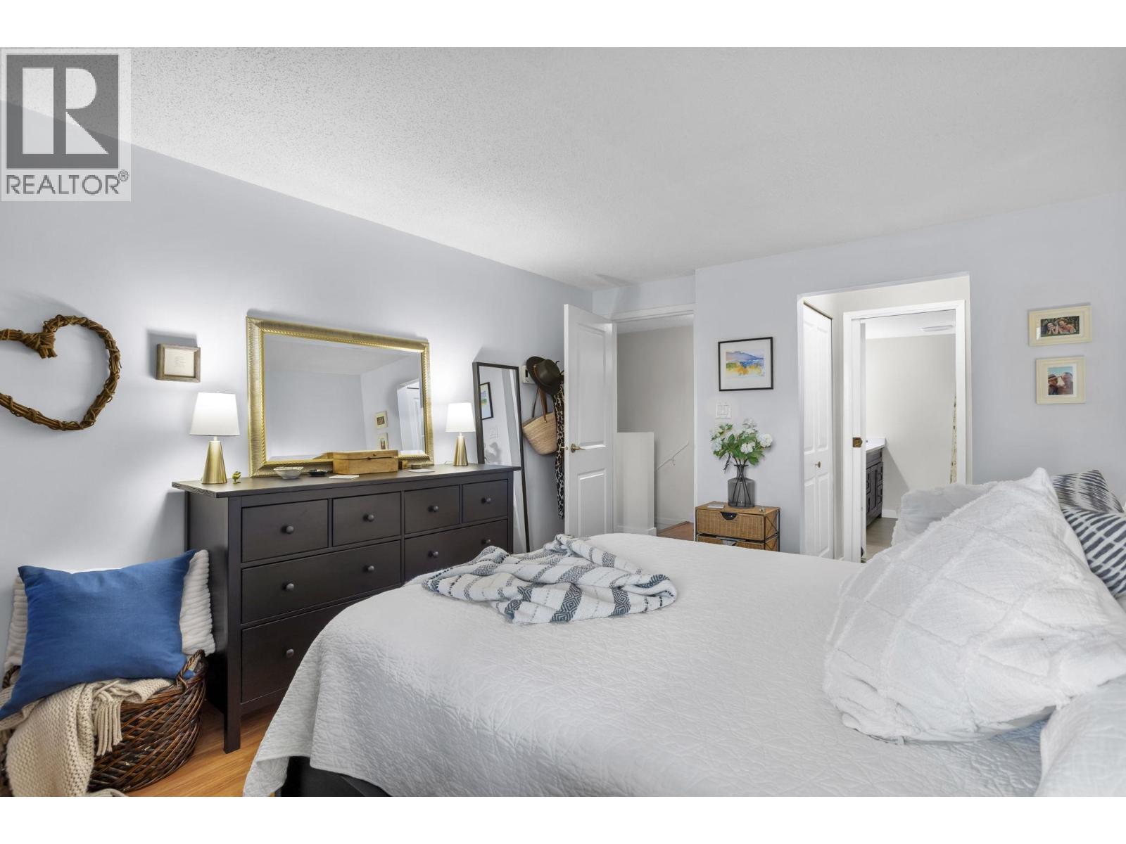 6 340 GINGER DRIVE, New Westminster