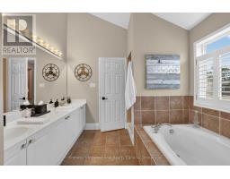 20 Sundial Court, Collingwood, ON L9Y5E4 Photo 23