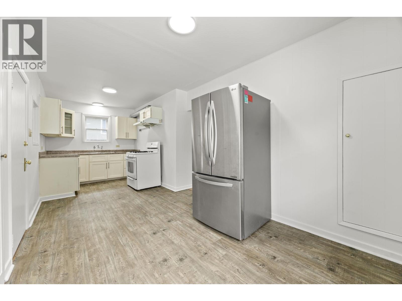 2 Bed, 1 Bath House for Rent in Vancouver – 4736 KNIGHT STREET, Vancouver – MLS# R3142688 - Image 13
