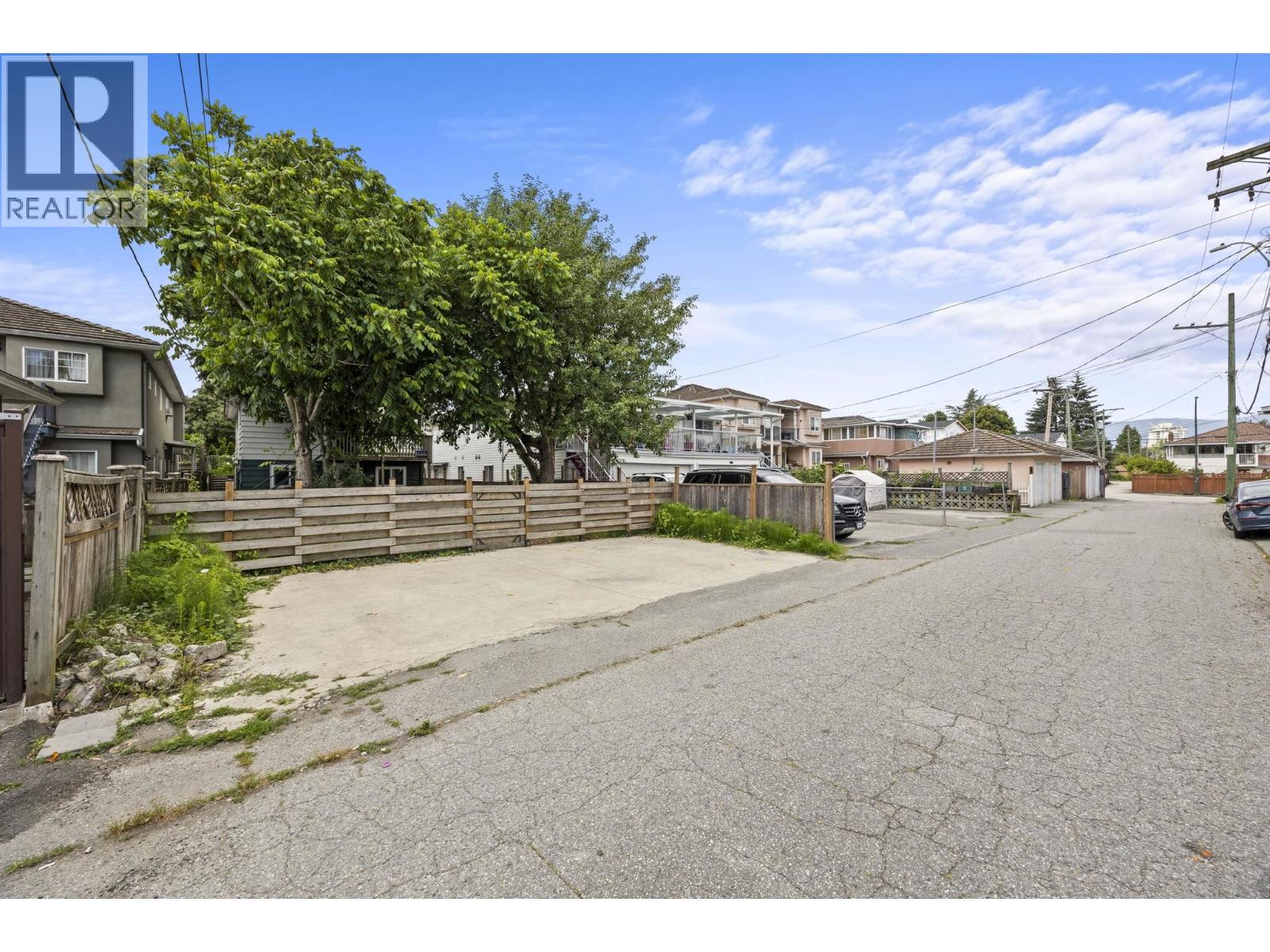 2 Bed, 1 Bath House for Rent in Vancouver – 4736 KNIGHT STREET, Vancouver – MLS# R3142688 - Image 17