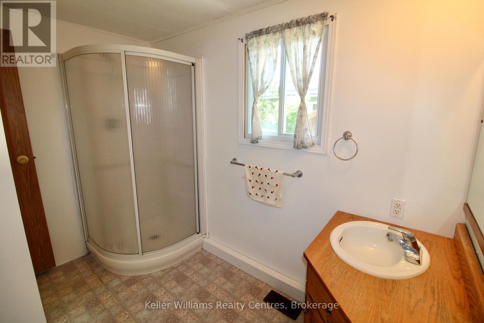 #55 302694 DOUGLAS STREET - 24