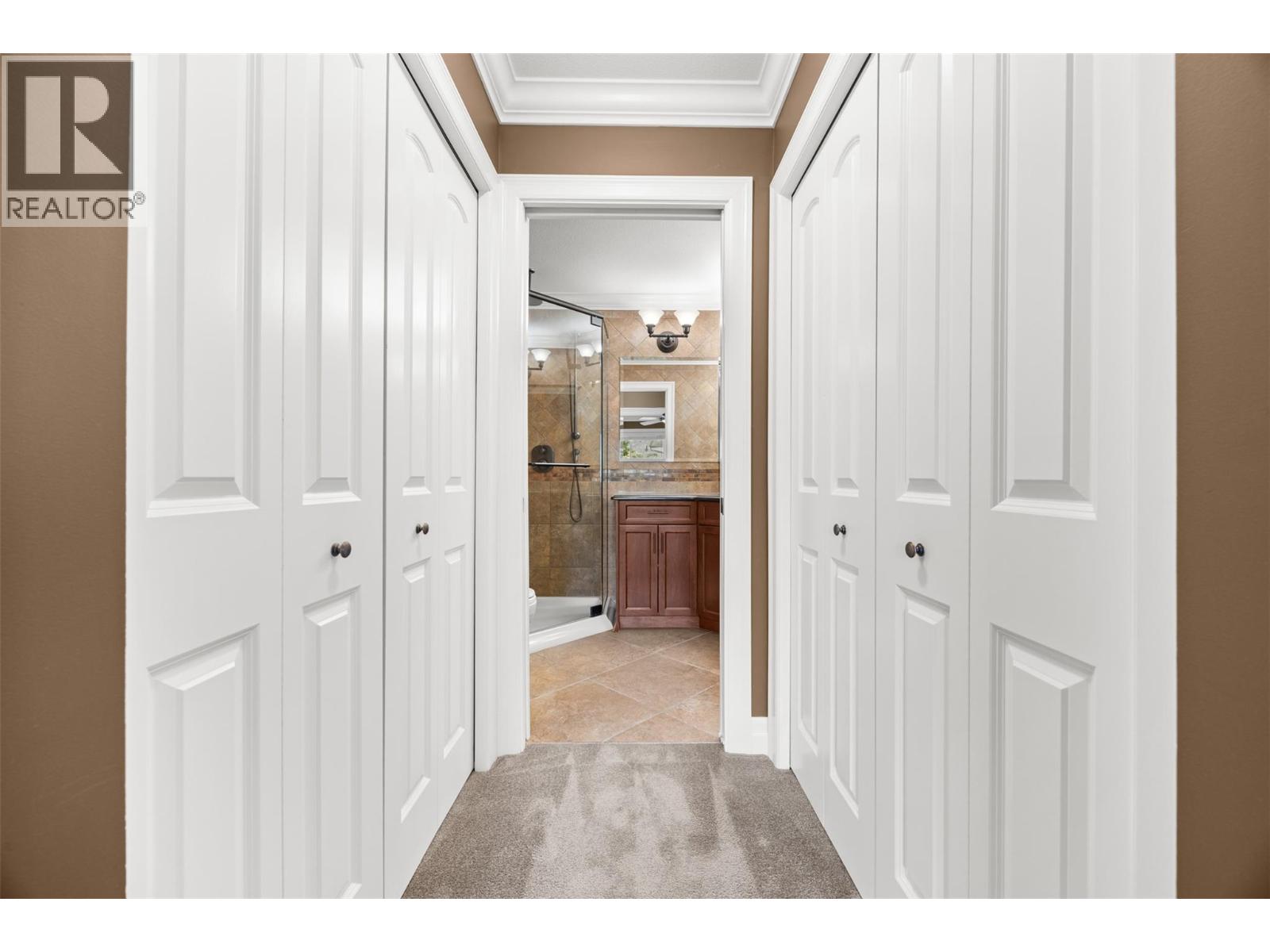 #9 1886 Parkview Crescent - 27