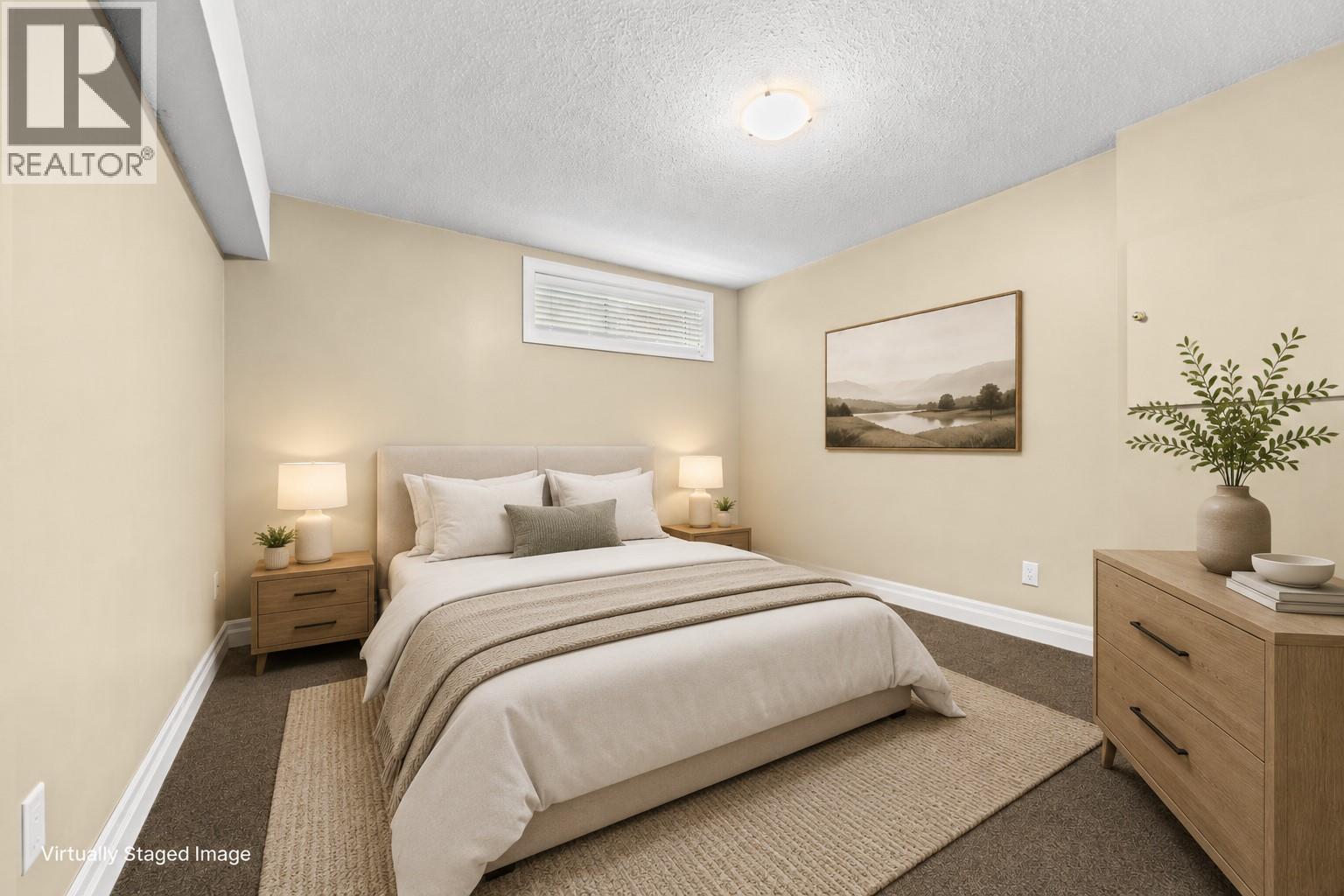 #9 1886 Parkview Crescent - 40