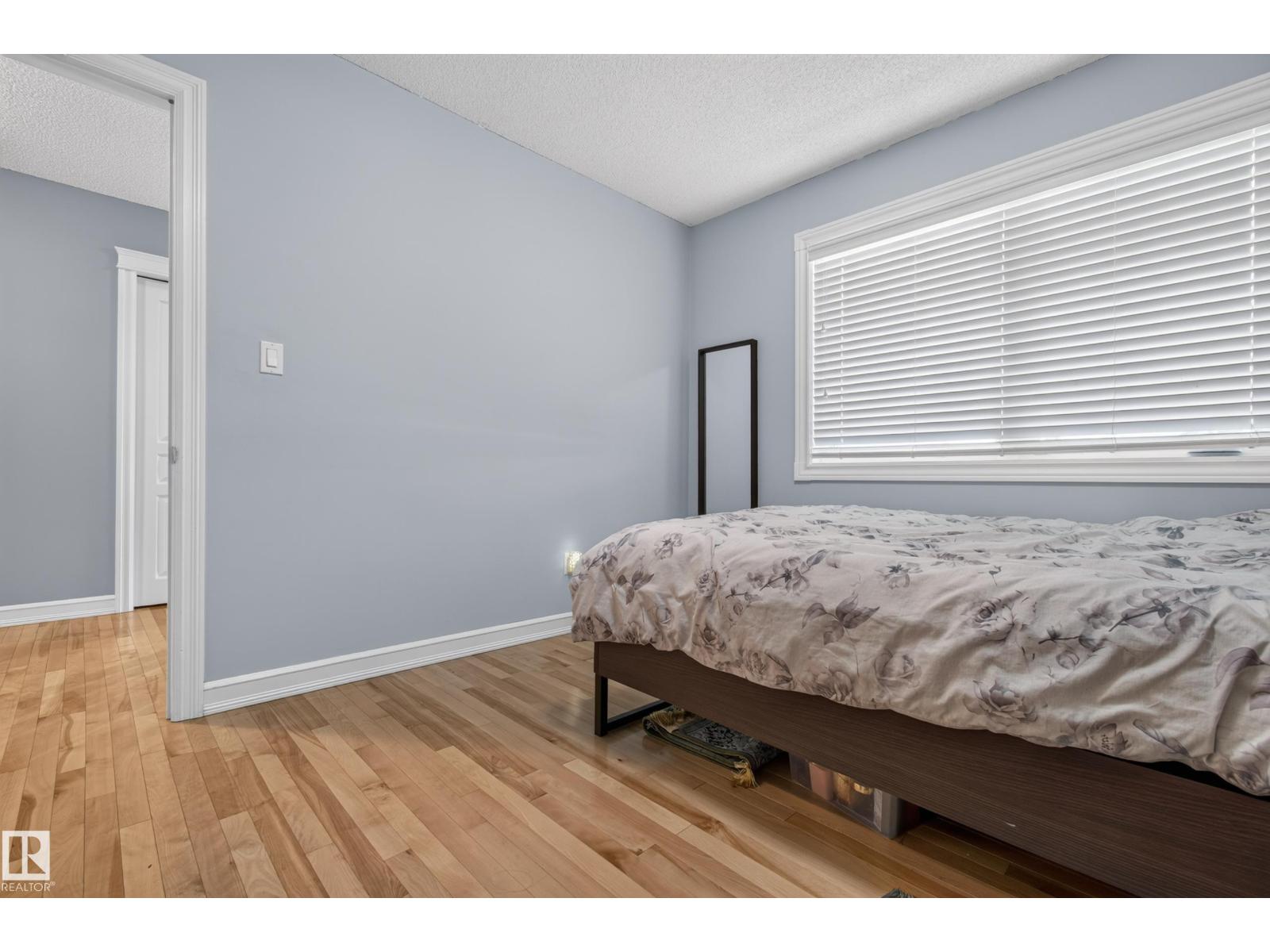 547 LEGER WY NW - 33