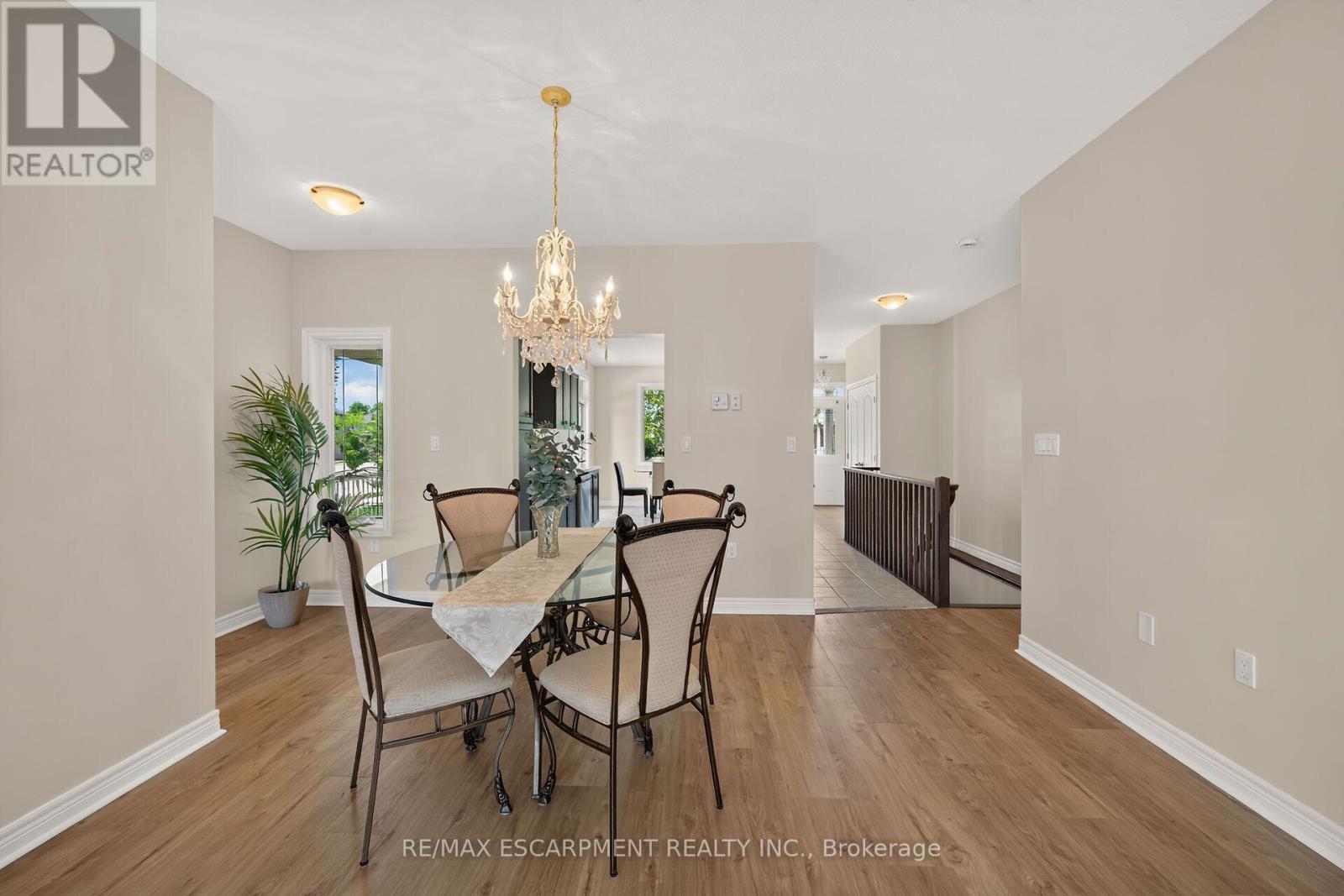 14 ECKER LANE - 22