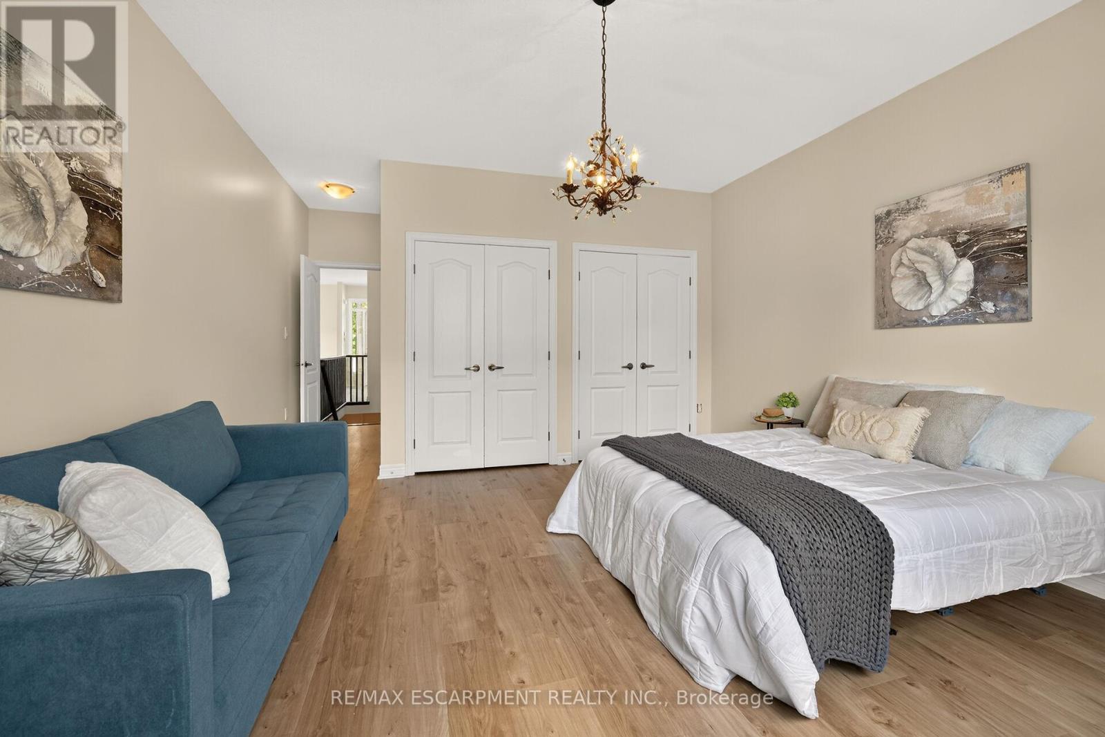 14 ECKER LANE - 30