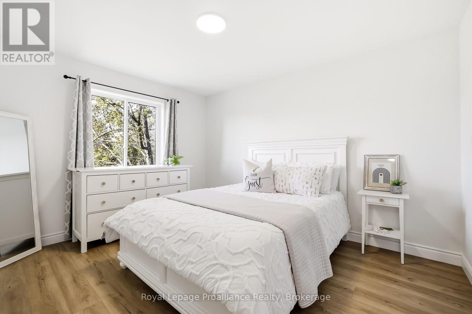 35 RABBIT ROAD - 31