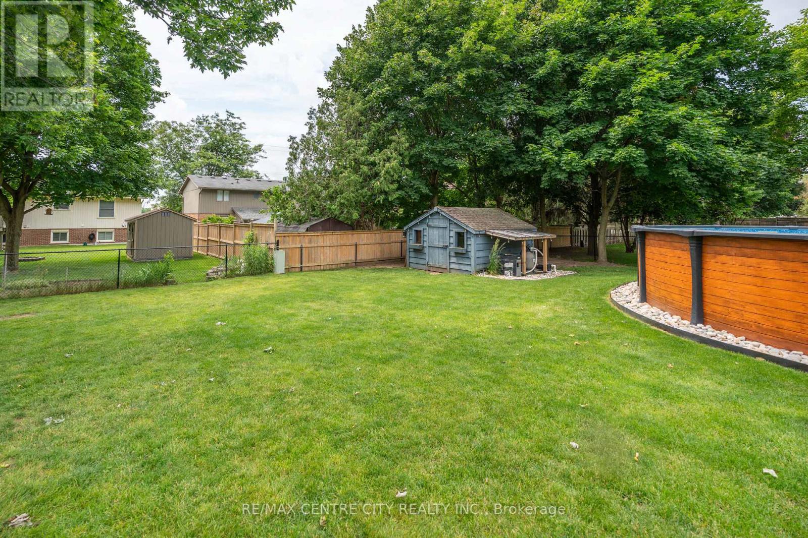 159 SHERWOOD CRESCENT - Image 11
