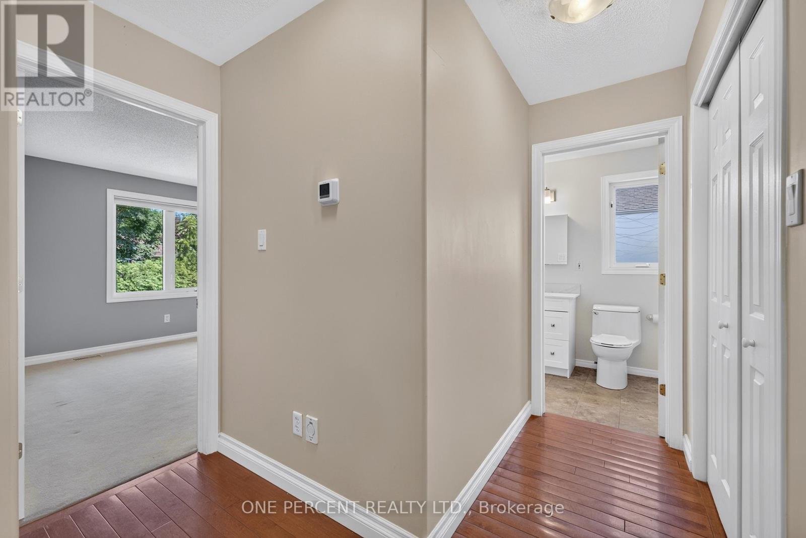 17 DR GORDON CRESCENT - 13