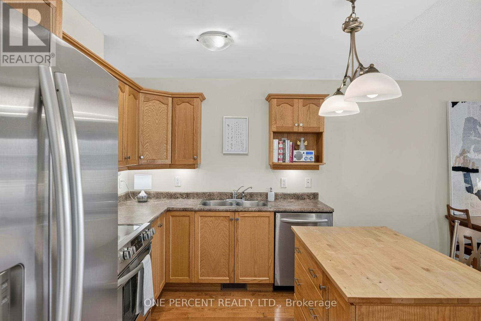 17 DR GORDON CRESCENT - Image 5