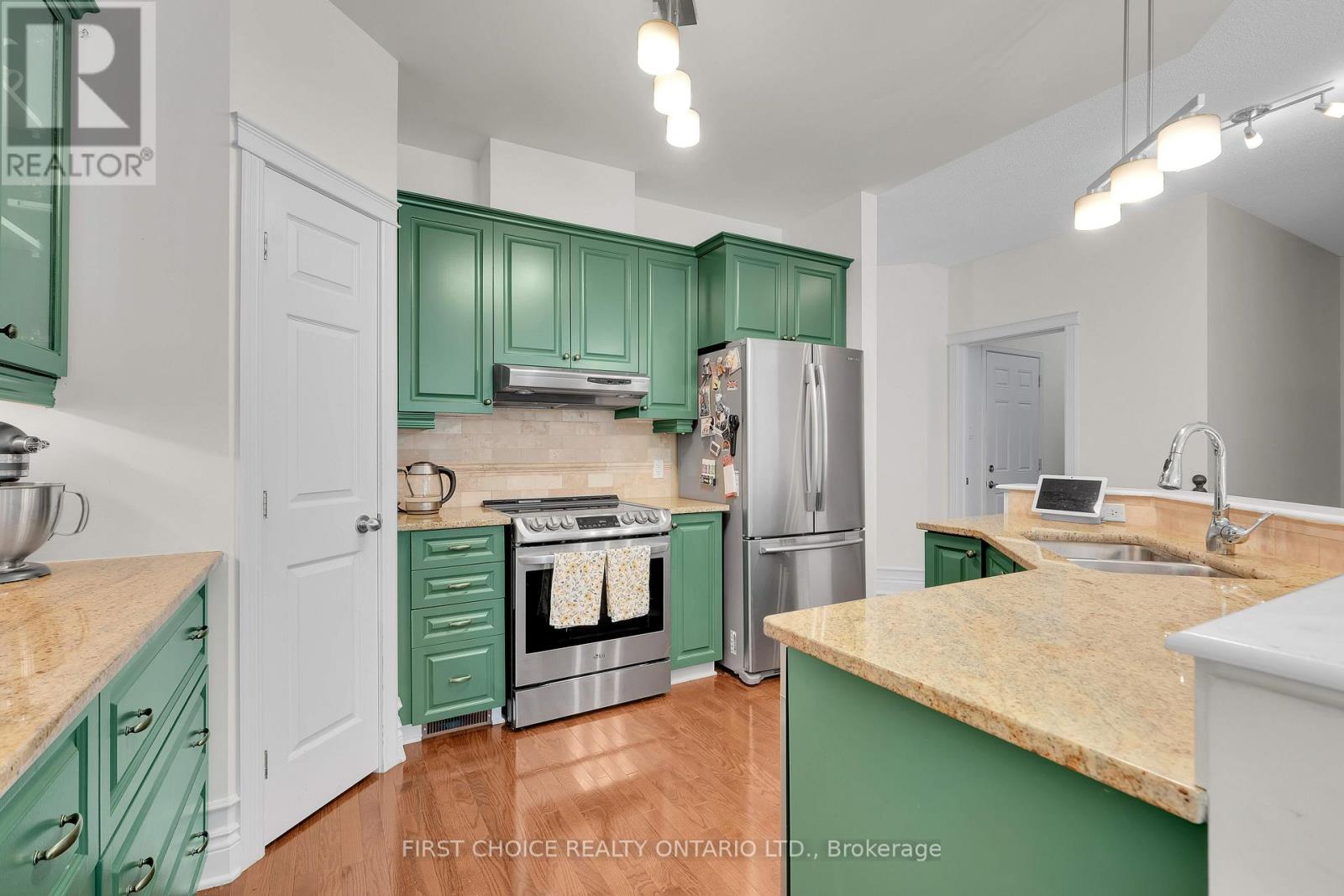 134 MAPLE KEY PRIVATE - 15