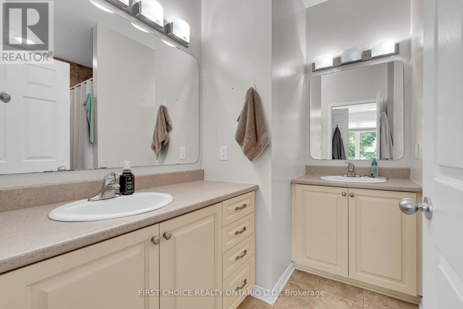 134 MAPLE KEY PRIVATE - 22