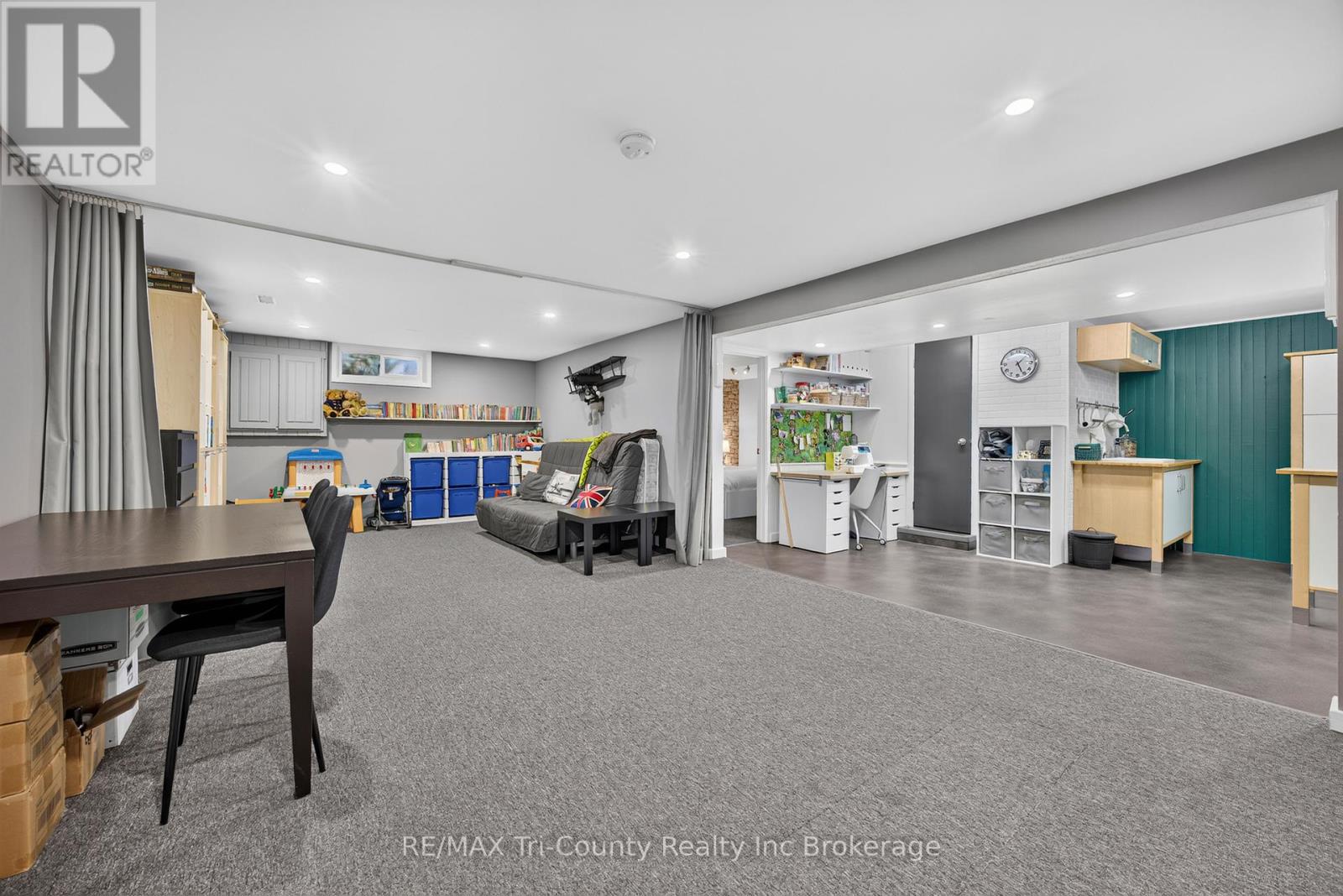 25 DEMEYERE AVENUE - Image 30