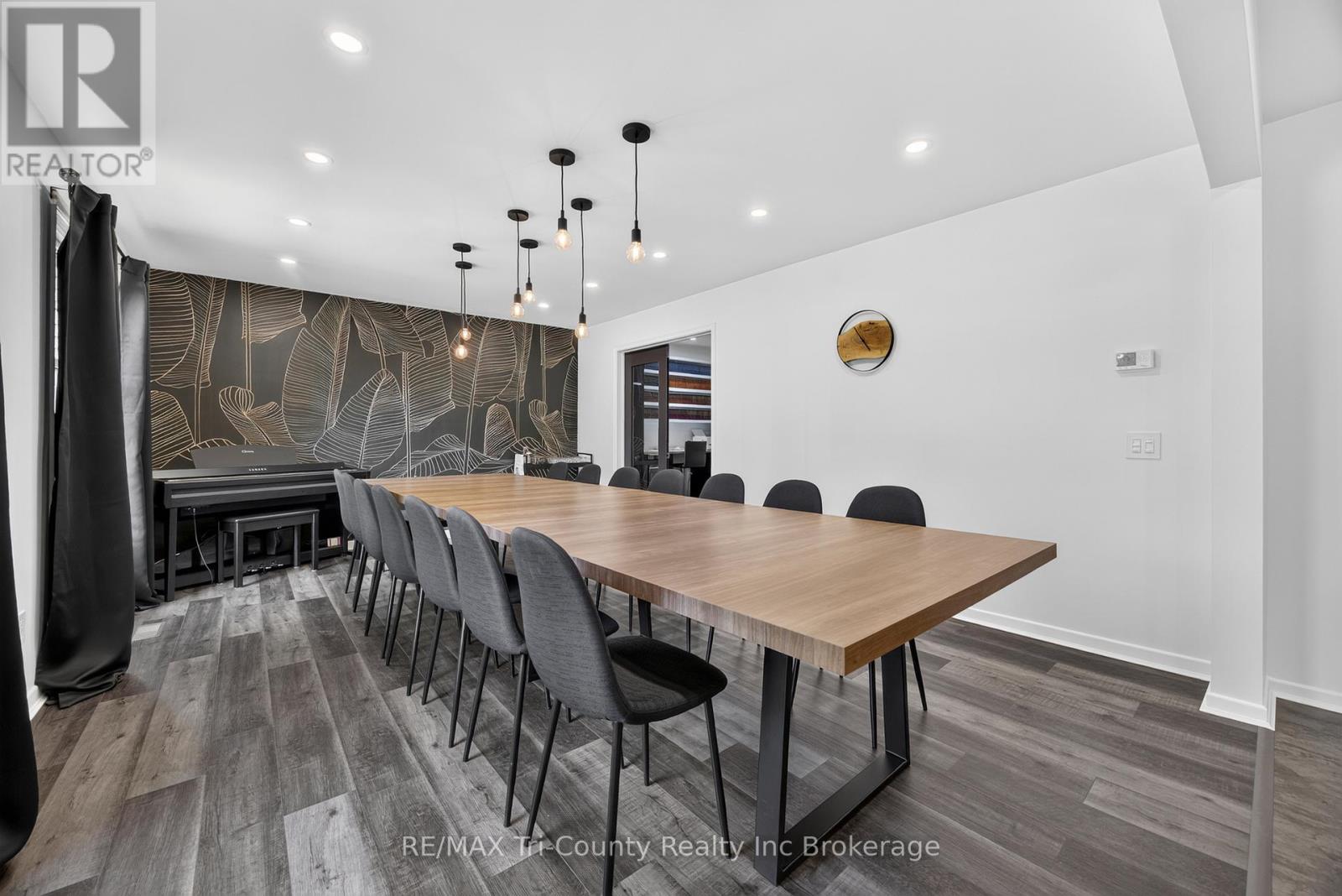 25 DEMEYERE AVENUE - Image 7