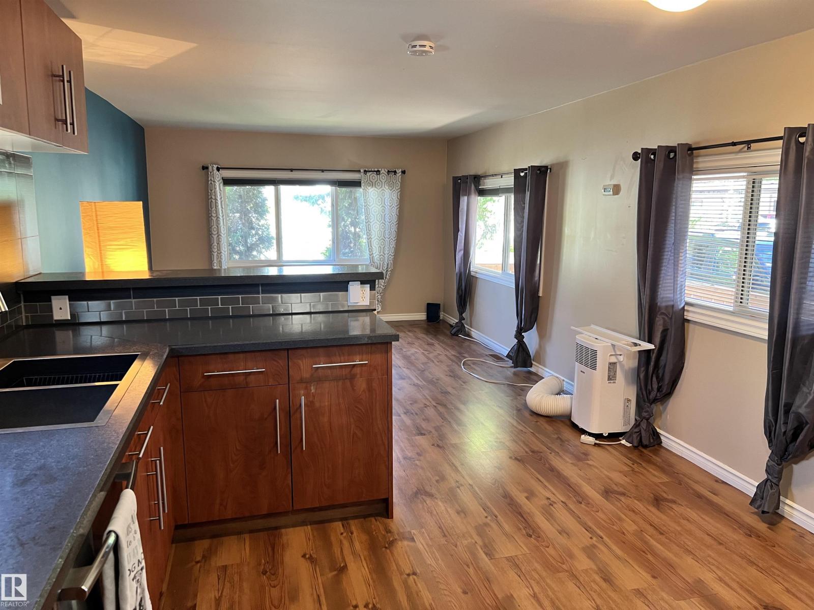 220 Evergreen Mobile PA NW - 27