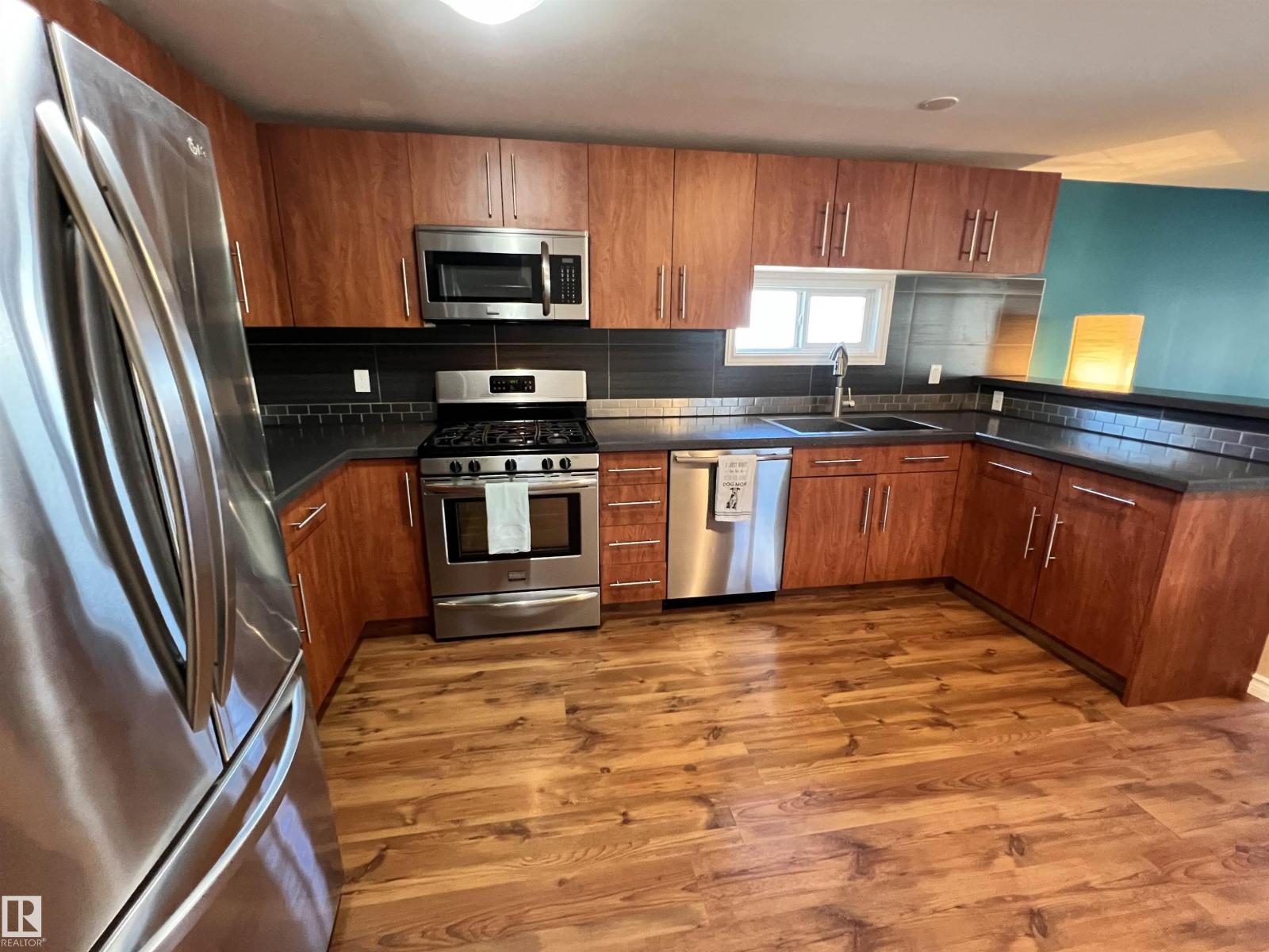 220 Evergreen Mobile PA NW - 25