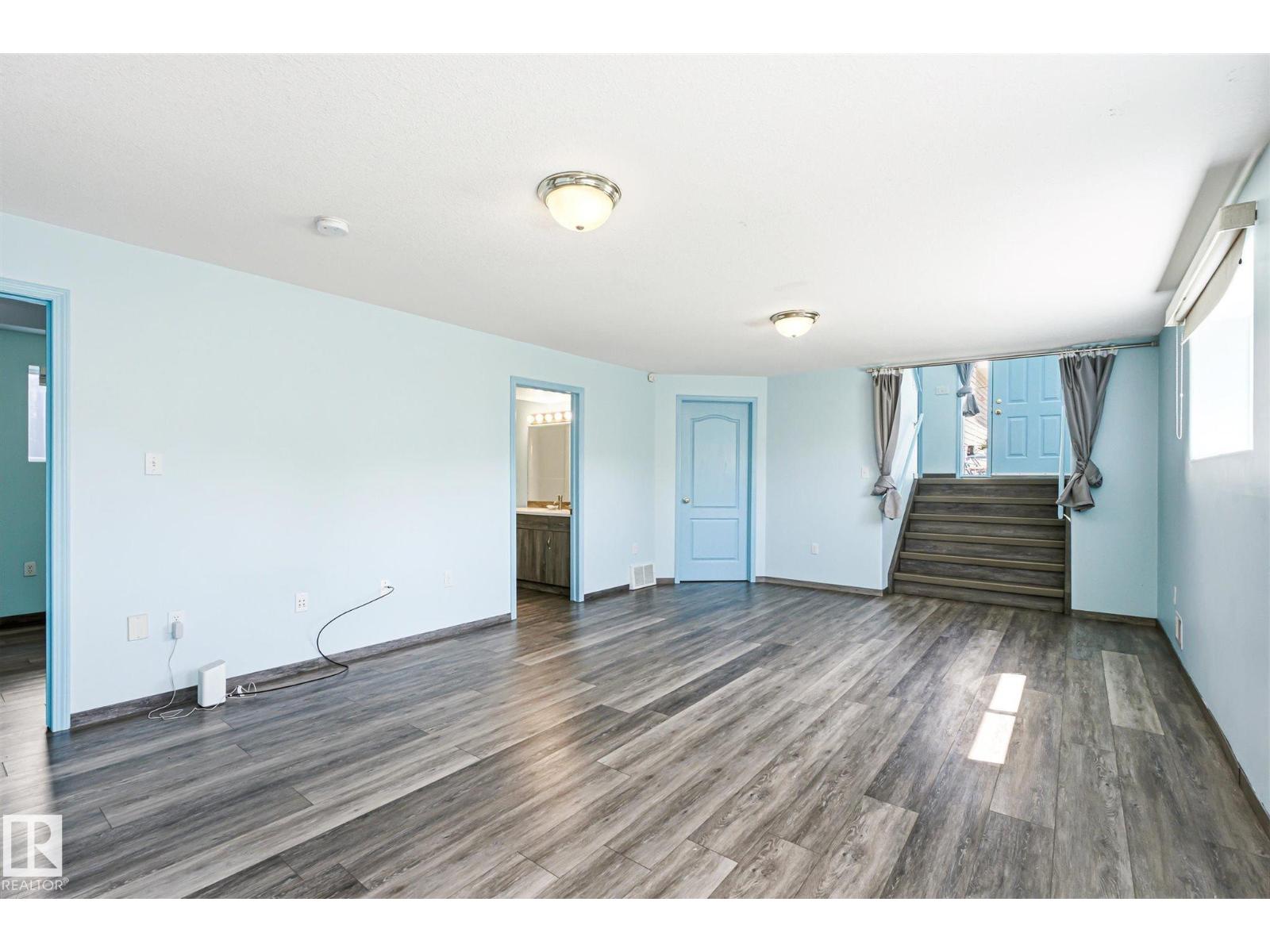 14908 137 ST NW - 31