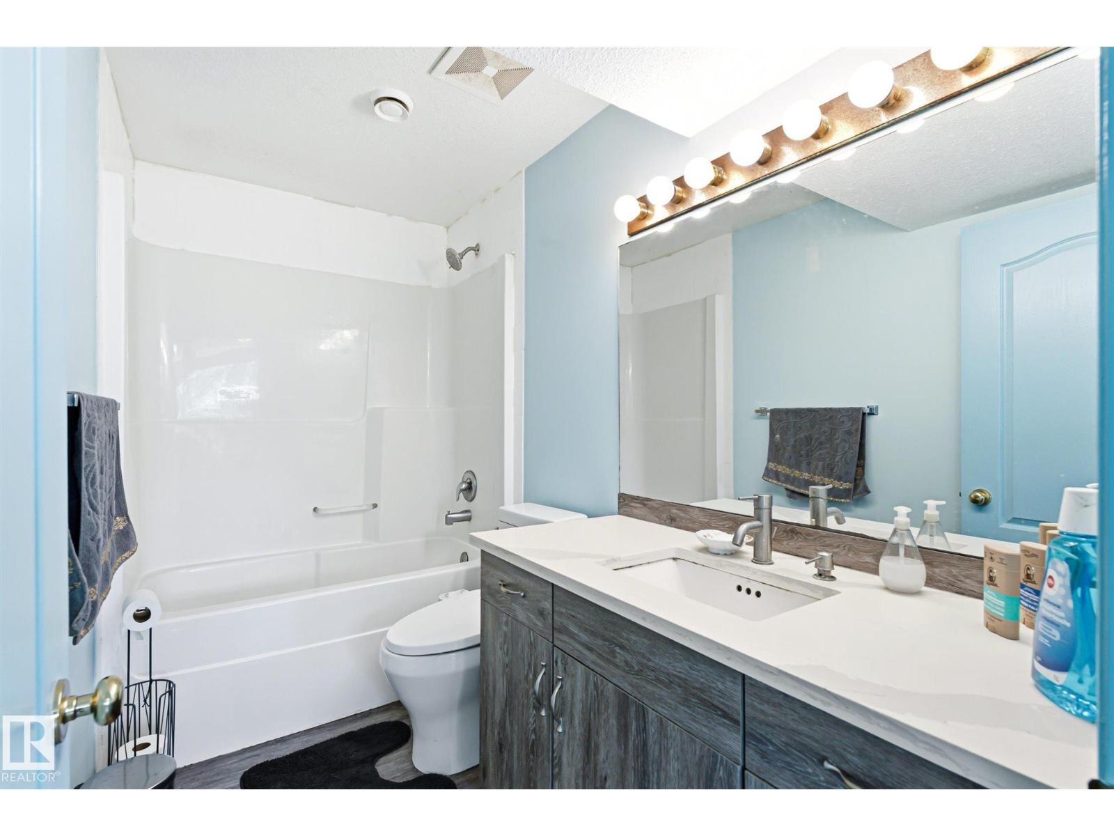 14908 137 ST NW - 37