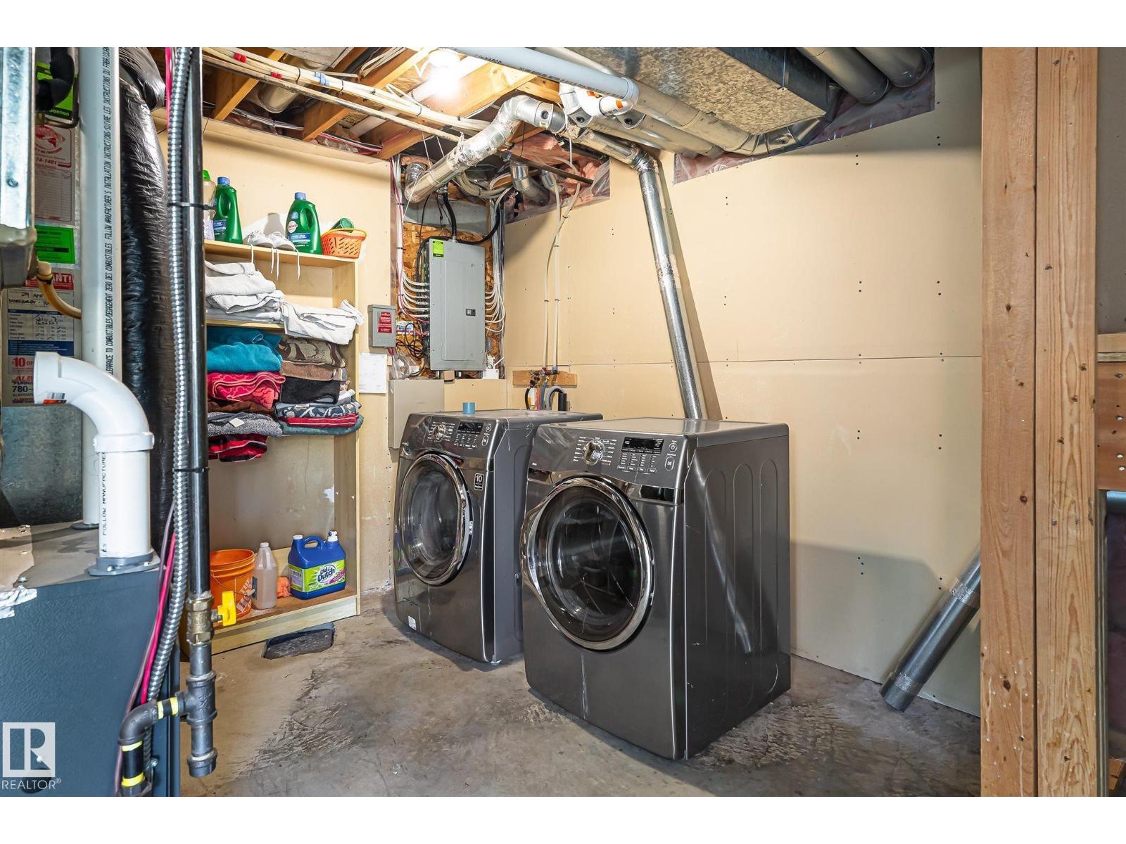 14908 137 ST NW - 38