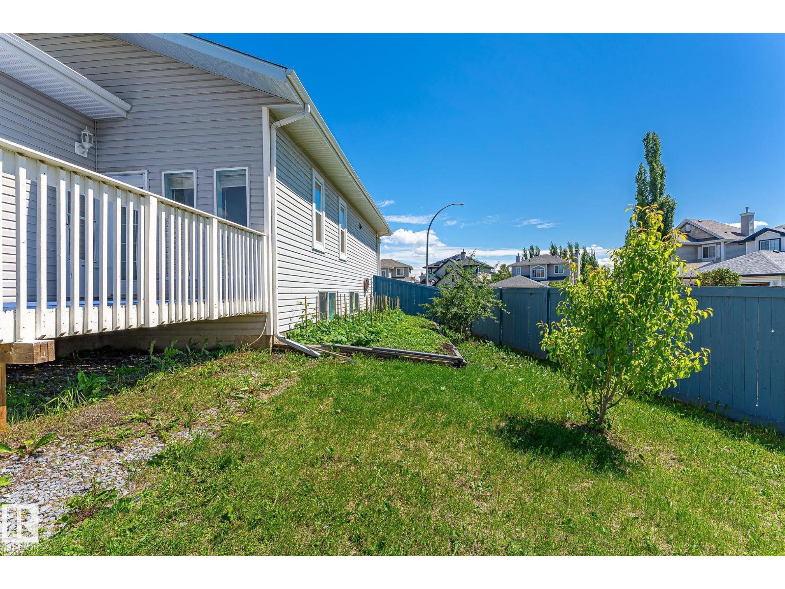 14908 137 ST NW - 45
