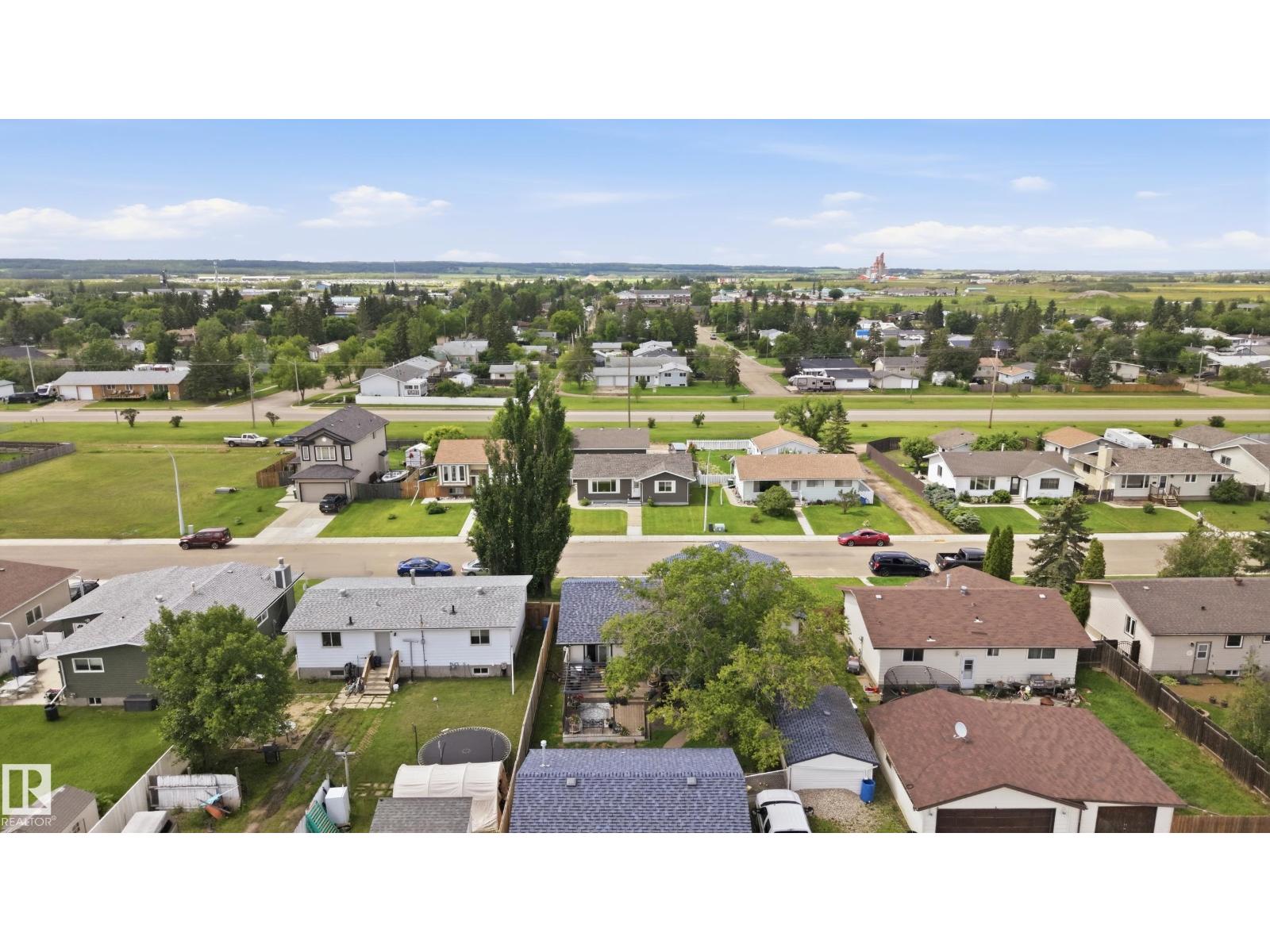 5028 47 ST - 51