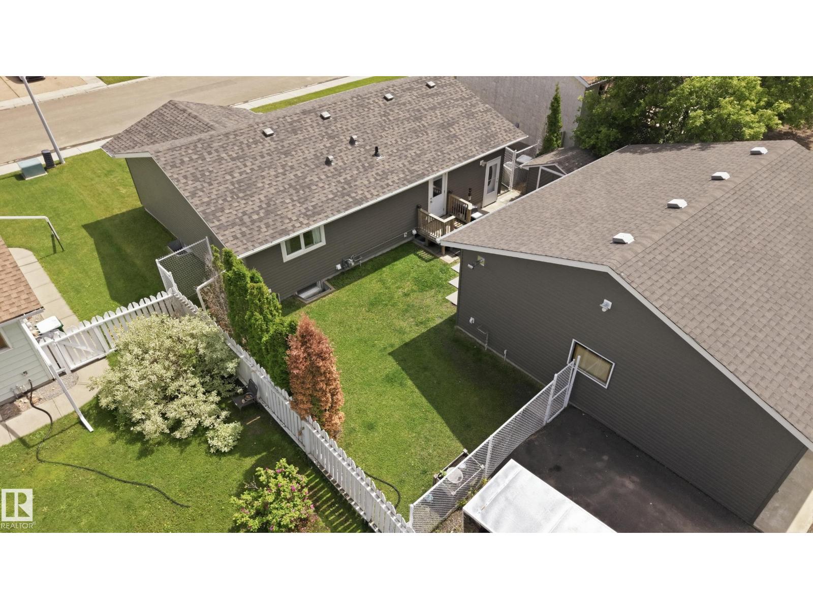 5028 47 ST - 53