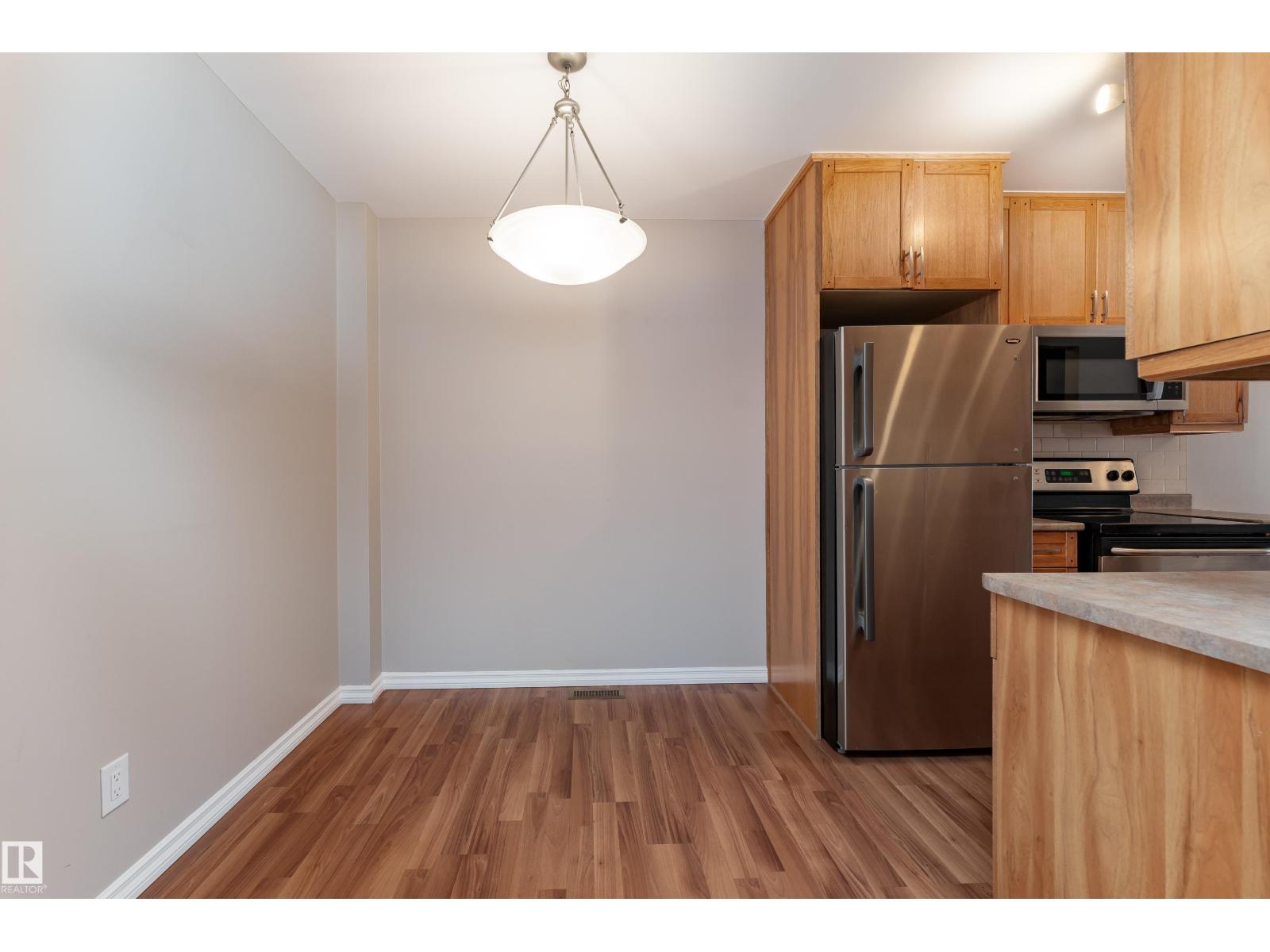 16B CALLINGWOOD CO NW - 9