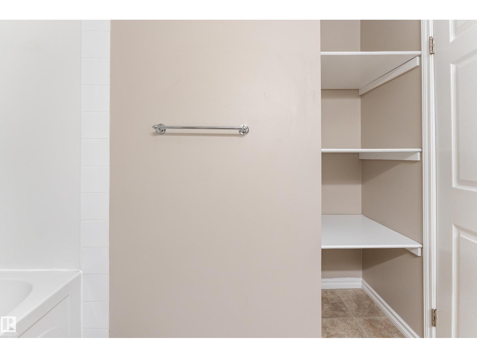 16B CALLINGWOOD CO NW - 36