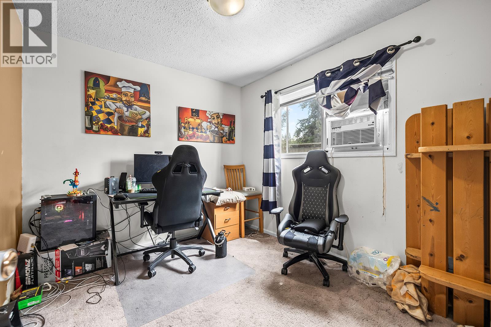 3374 McMillan Road - 12