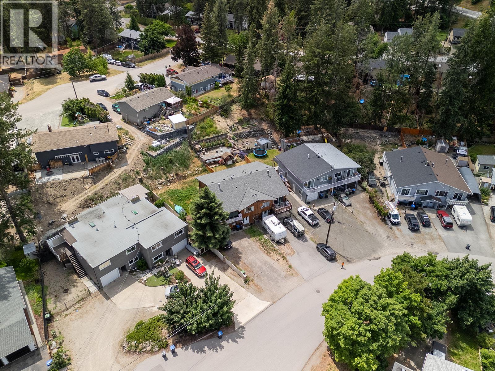 3374 McMillan Road - 35