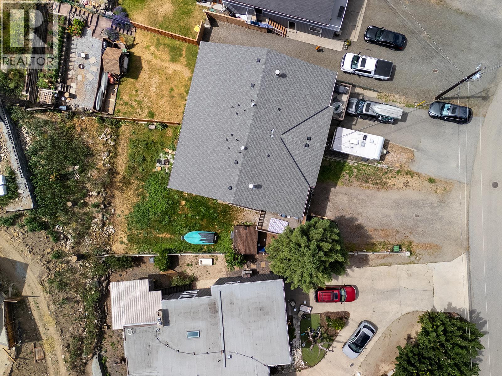 3374 McMillan Road - 32