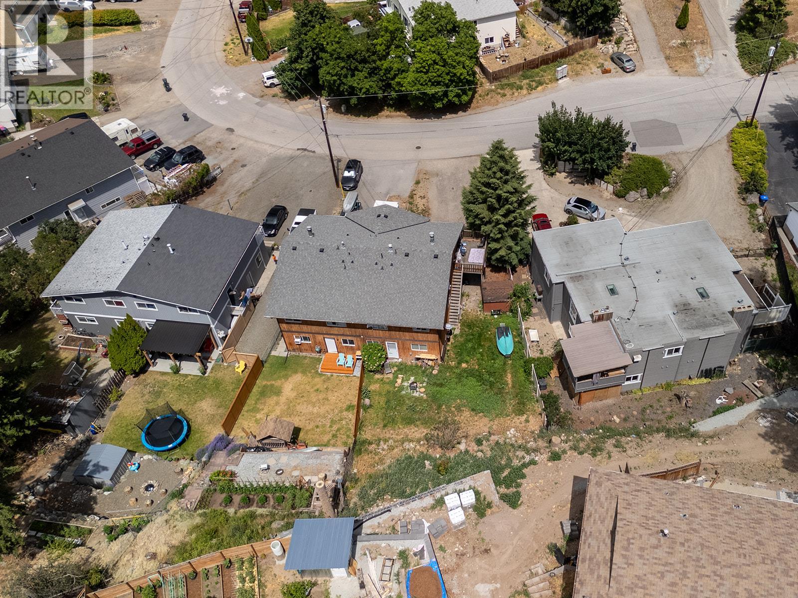 3374 McMillan Road - 33