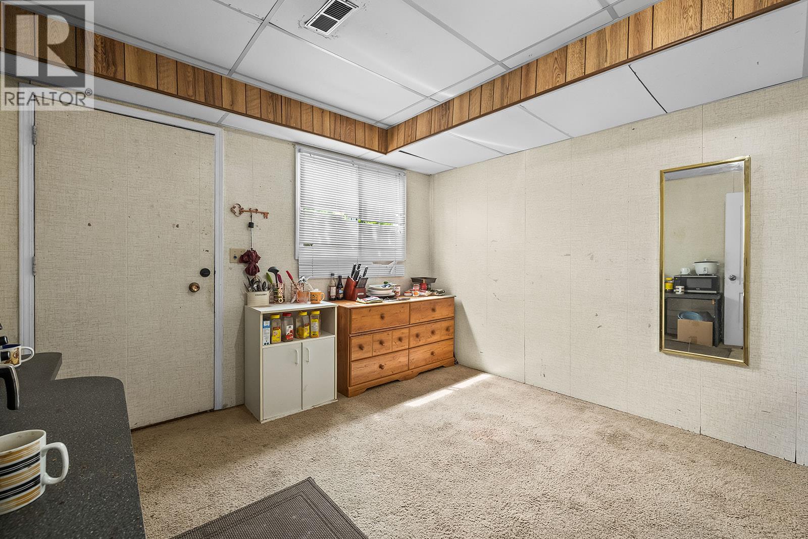 3374 McMillan Road - 19