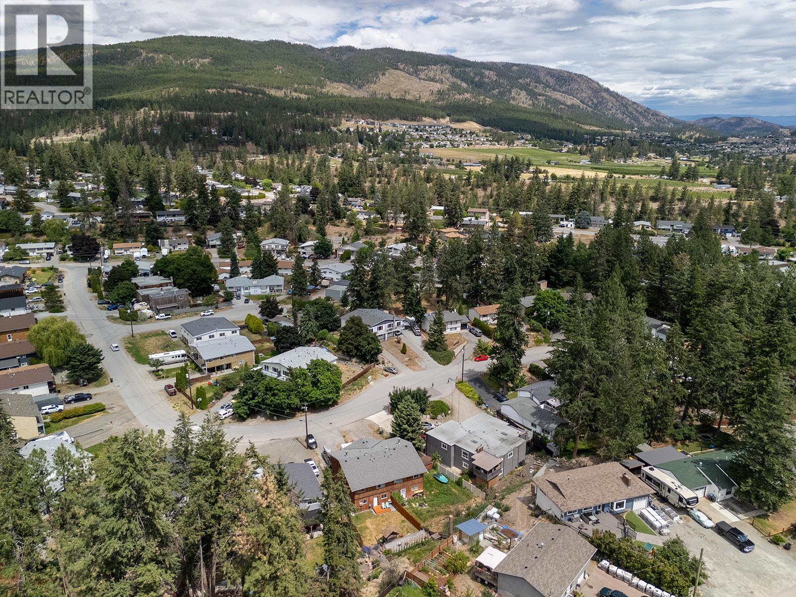 3374 McMillan Road - 37