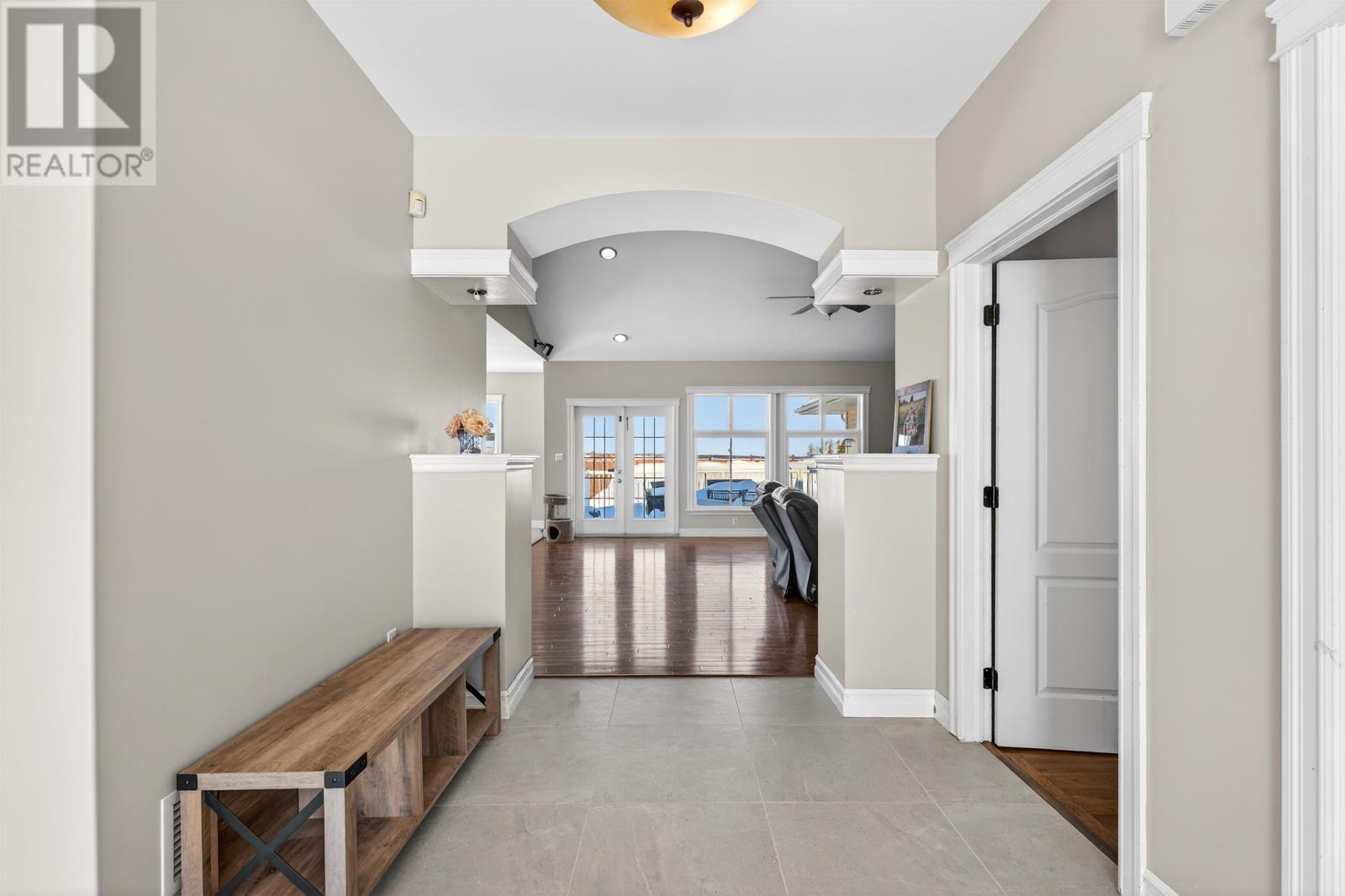 749 CITY VIEW Drive - 4
