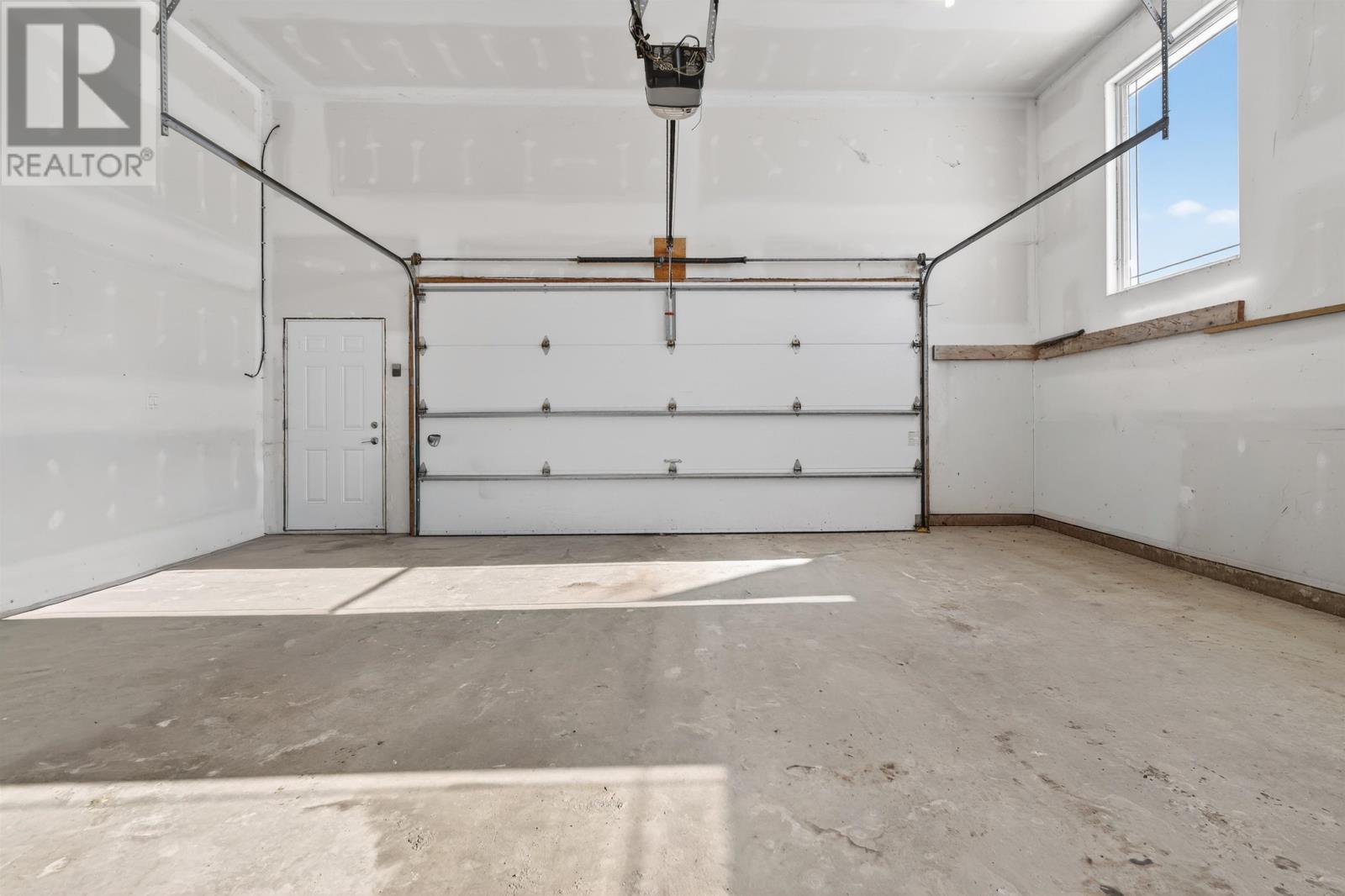 749 CITY VIEW Drive - 49
