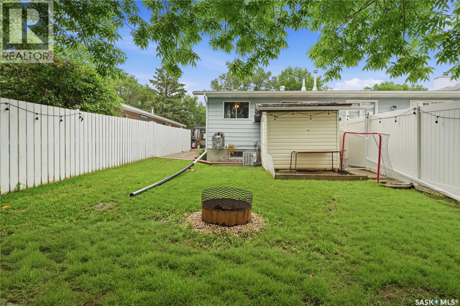 109 Church DRIVE — photo 30