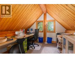 122 Silver Street, New Denver, BC V0G1S0 Photo 40